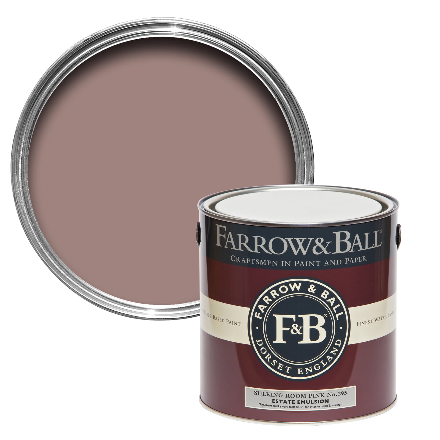 Offene Farbdose von oben von Sulking Room Pink, einem erwachsenen, damenhaften und dadurch gedecktem Rosa mit einer geschlossenen 2,5l Dose Estate Emulsion davor.