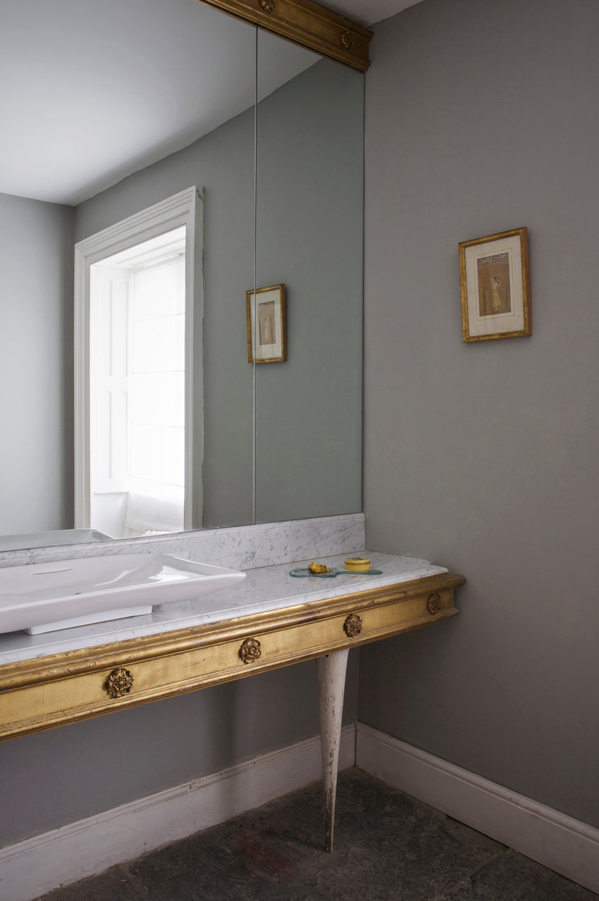 Wandfarbe - Farrow and Ball - Lamp Room Gray 88 - Emulsion