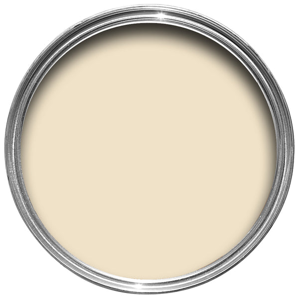 Offene Farbdose von oben von New White, einem gebrochenen gelblichen Weiß. 
